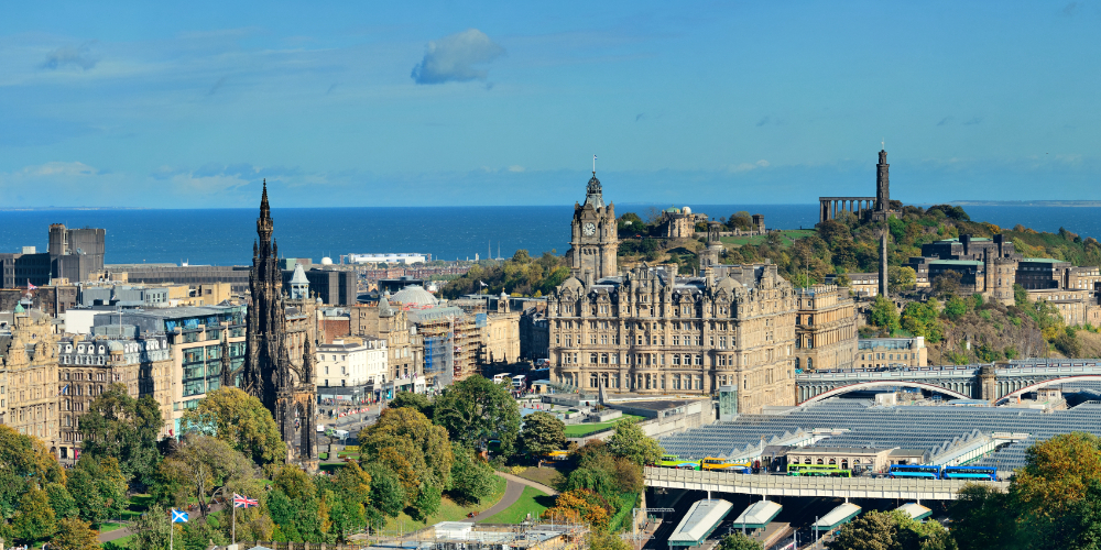 FREE CHURCHES AND CATHEDRALS TO VISIT IN EDINBURGH