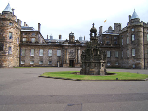 The Palace Of Holyroodhouse - What Is The Most Visited Place In Edinburgh?