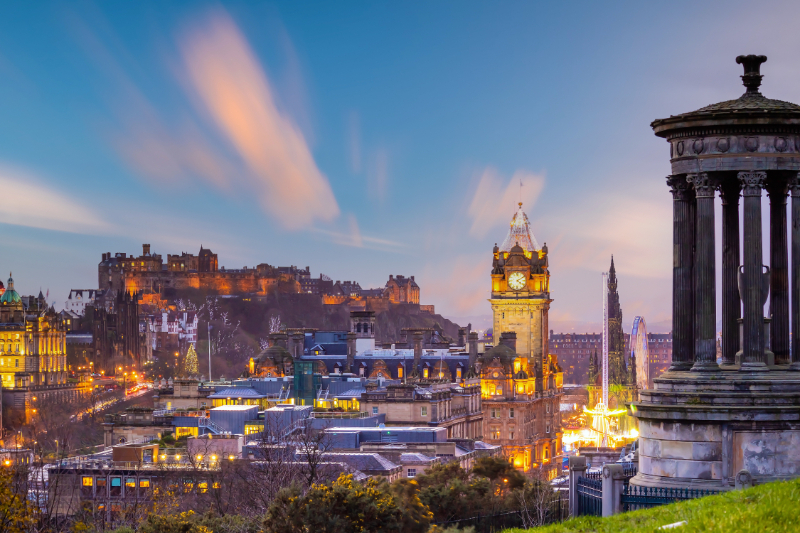 What Makes Edinburgh Castle So Popular